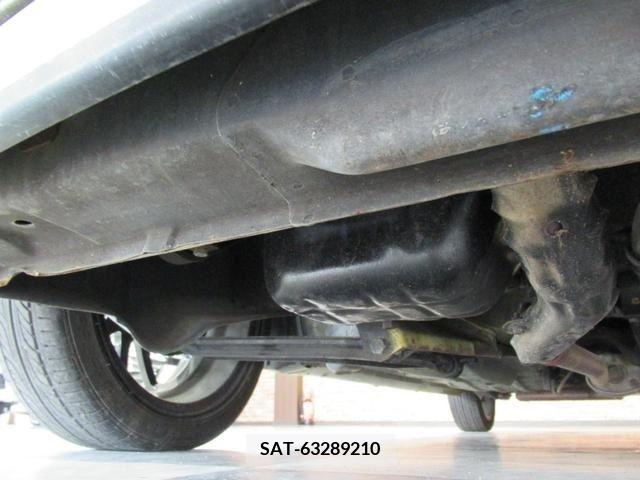 Nissan BE-1 1987-02 254817-19