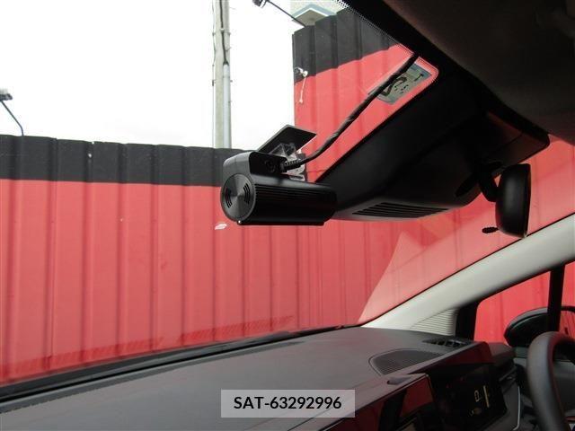 Nissan NOTE 2023-02 218682-4