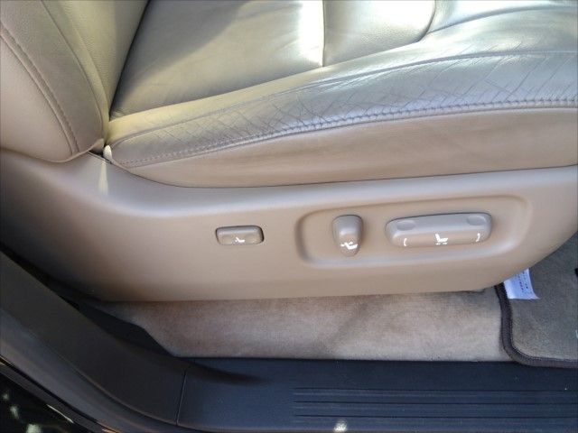 Toyota LAND CRUISER 2010-11 13874-11