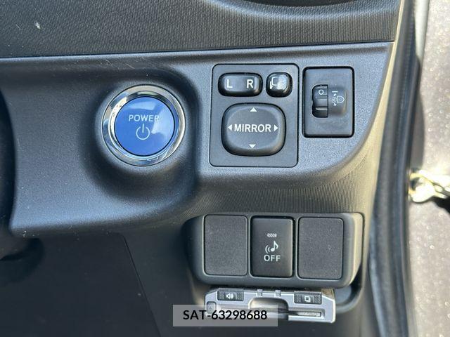 Toyota AQUA 2012-01 291773-5