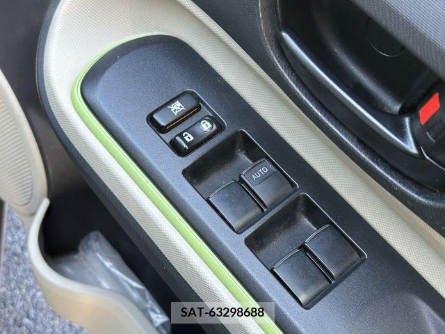 Toyota AQUA 2012-01 291773-6