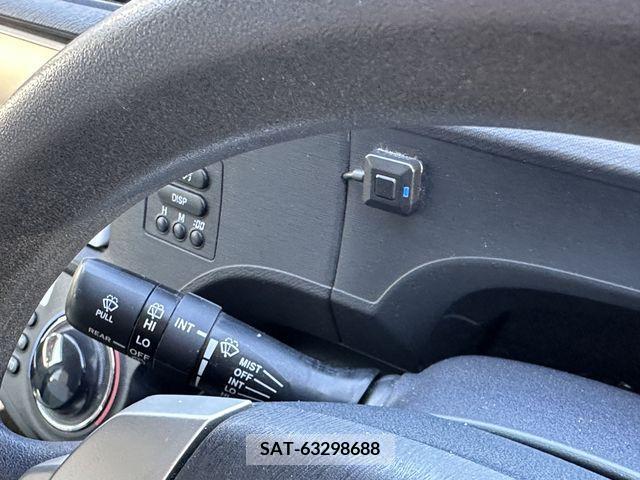 Toyota AQUA 2012-01 291773-11