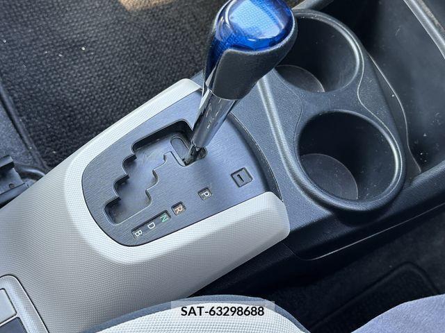 Toyota AQUA 2012-01 291773-13