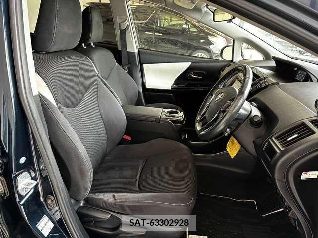 Toyota PRIUS ALPHA 2016-09 329470-6