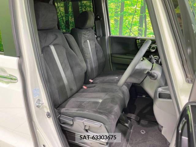 Honda N BOX CUSTOM 2022-02 330985-8