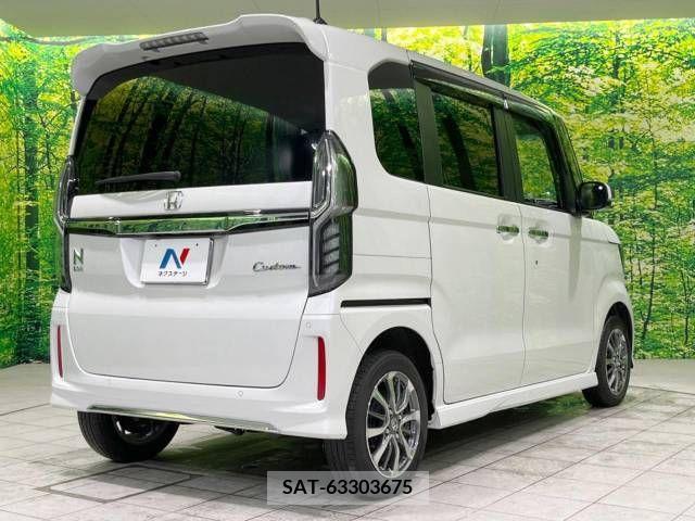 Honda N BOX CUSTOM 2022-02 330985-17