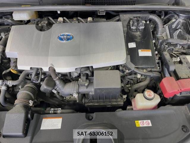 Toyota PRIUS 2017-09 282776-18
