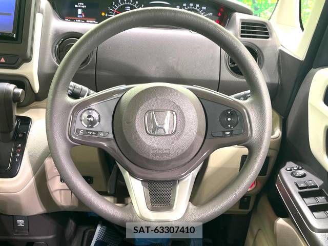 Honda N BOX 2018-08 278674-8