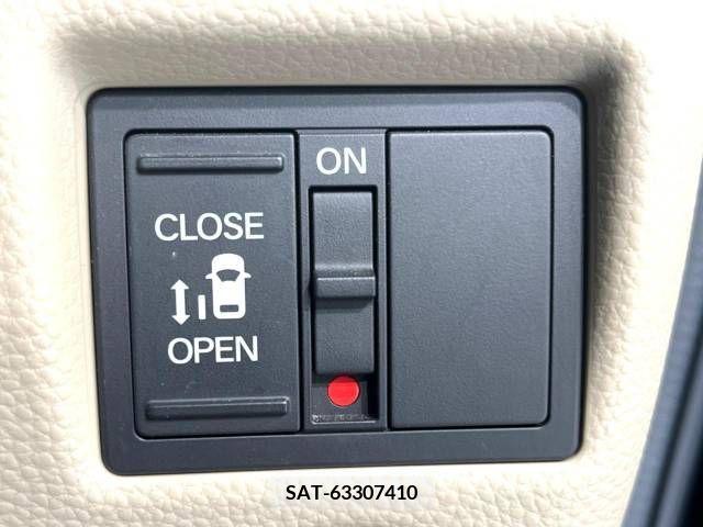 Honda N BOX 2018-08 278674-4