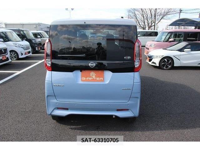 Nissan ROOX 2023-09 216566-7