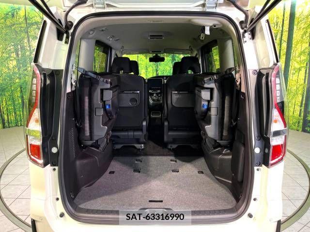 Nissan SERENA 2021-06 367693-11