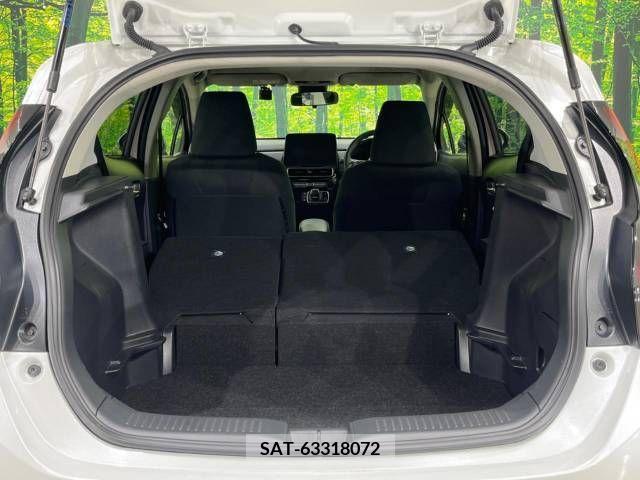 Toyota AQUA 2022-10 292091-11