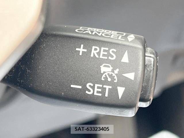Lexus IS 2015-09 297906-3