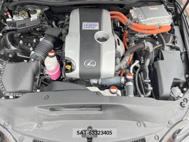 Lexus IS 2015-09 297906-18