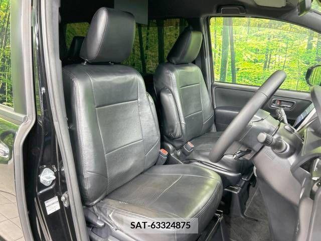 Toyota VOXY 2018-07 374740-7