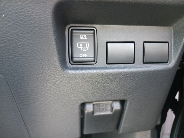 Nissan ROOX 2020-07 15533-17