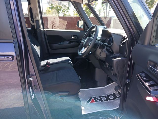 Nissan ROOX 2020-07 15533-7