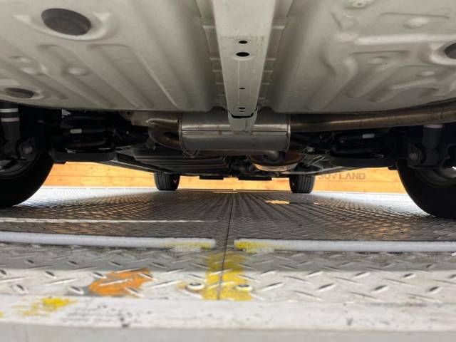 Toyota VOXY 2017-07 187984-19