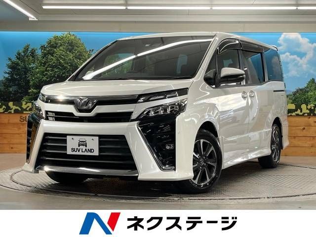 Toyota VOXY 2017-07 187984-0