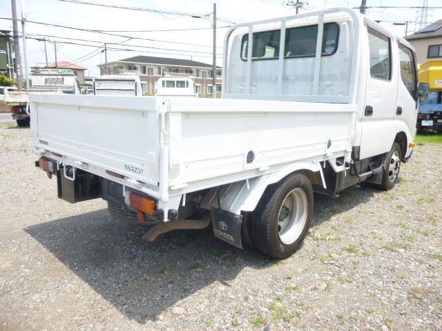 Toyota DYNA TRUCK 2013-03 8042-2