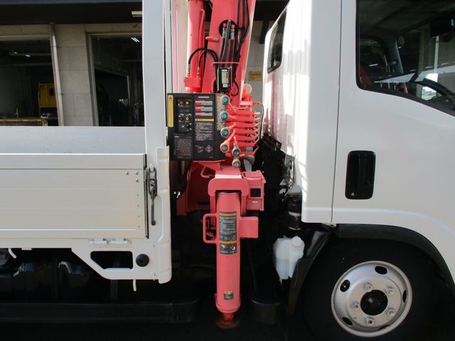 Isuzu ELF TRUCK 2010-08 1186-8