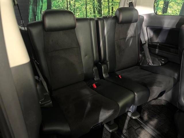 Toyota VELLFIRE 2013-06 185508-9