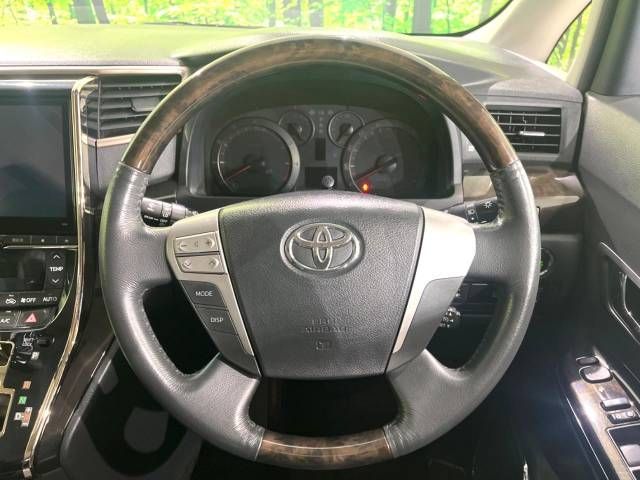 Toyota VELLFIRE 2013-06 185508-11