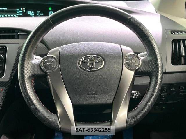 Toyota PRIUS 2015-01 379141-11