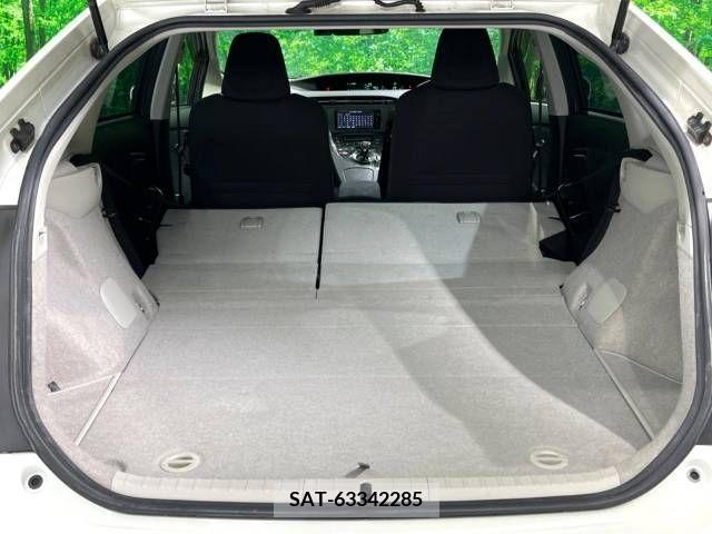 Toyota PRIUS 2015-01 379141-10
