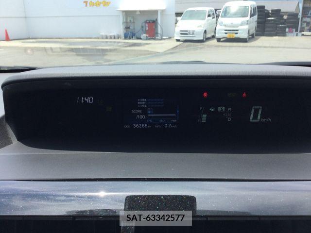 Toyota PRIUS ALPHA 2019-08 322217-17