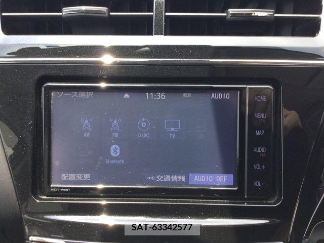 Toyota PRIUS ALPHA 2019-08 322217-10