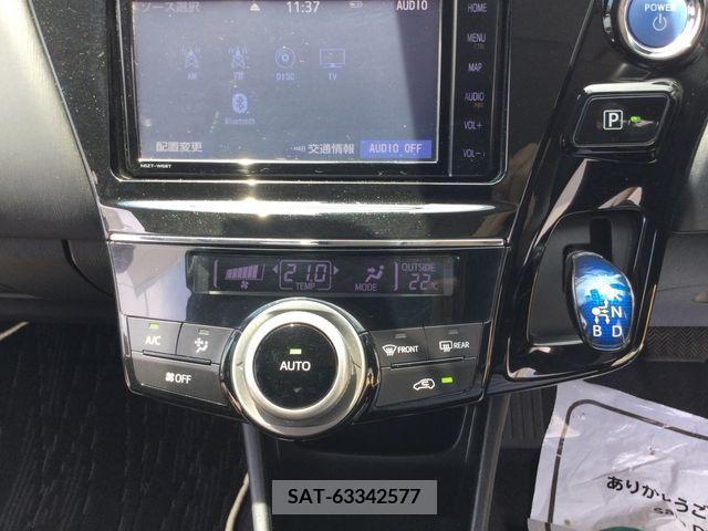 Toyota PRIUS ALPHA 2019-08 322217-11