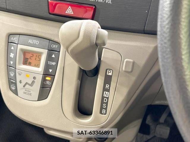 Daihatsu MOVE 2012-04 392418-5