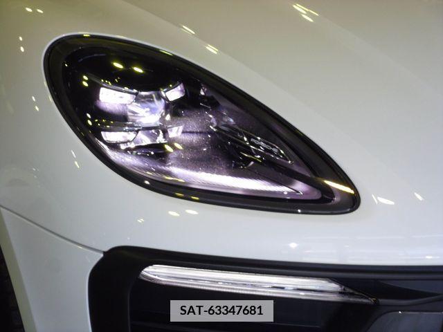 Porsche MACAN 2023-03 342597-28