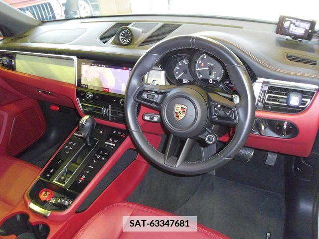 Porsche MACAN 2023-03 342597-1