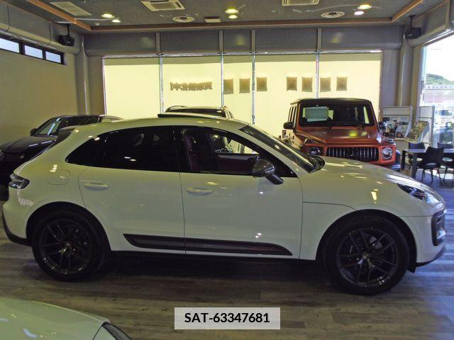 Porsche MACAN 2023-03 342597-5