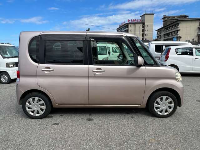 Daihatsu TANTO 2011-03 24734-8