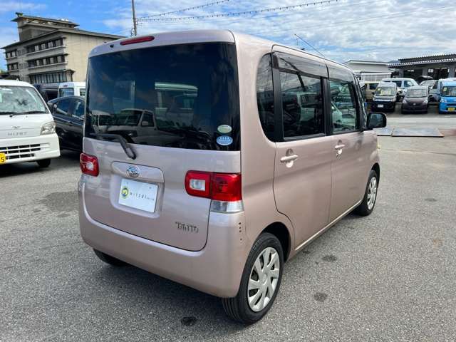 Daihatsu TANTO 2011-03 24734-7