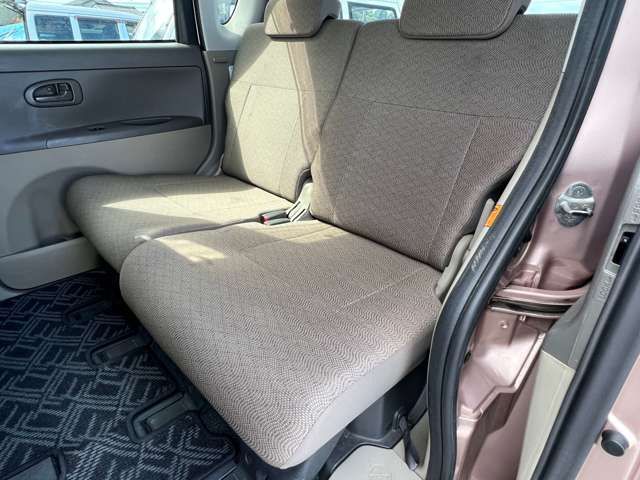 Daihatsu TANTO 2011-03 24734-15