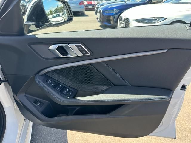 Bmw 1 SERIES 2022-09 185648-21
