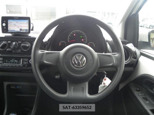 VolksWagen UP! 2014-12 254813-16