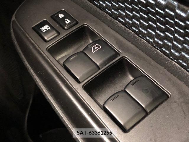 Nissan NOTE 2014-03 392895-23