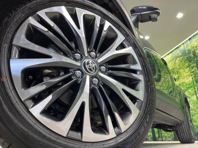 Toyota YARIS CROSS 2023-06 186256-13