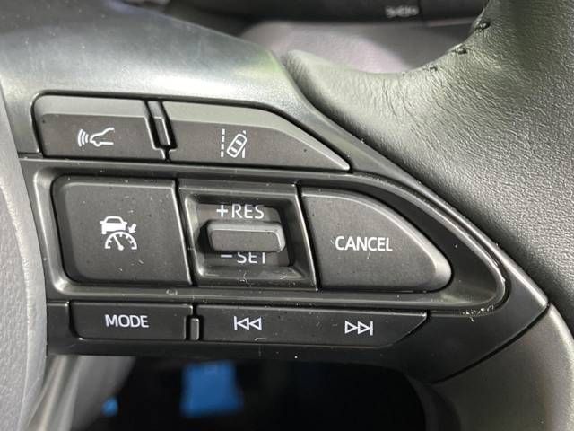 Toyota YARIS CROSS 2023-06 186256-4