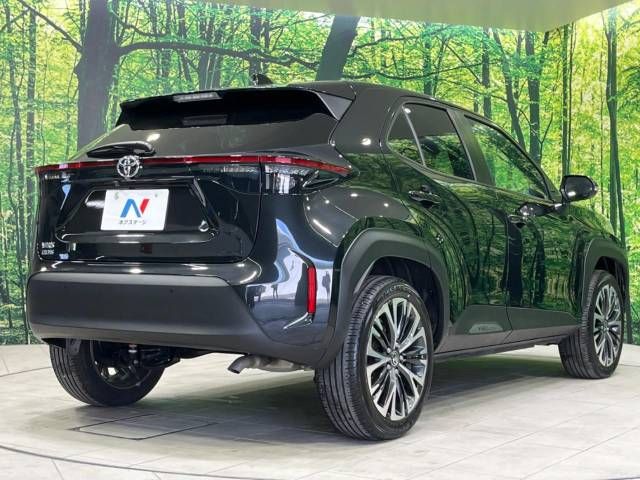 Toyota YARIS CROSS 2023-06 186256-17