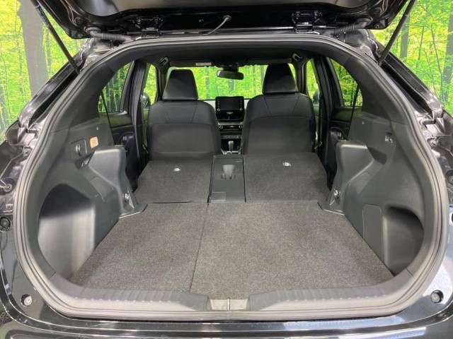 Toyota YARIS CROSS 2023-06 186256-10