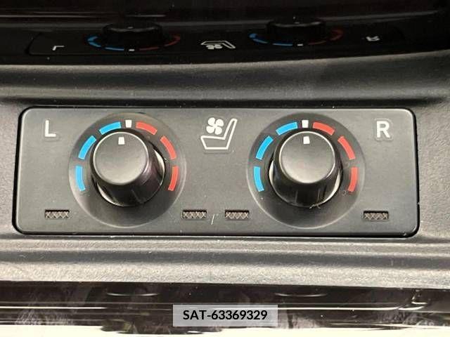 Toyota ALPHARD 2023-04 343996-5