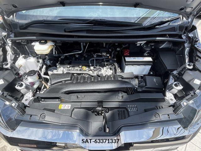 Toyota NOAH 2022-01 351339-26