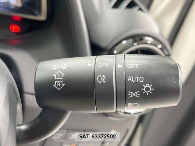Mazda DEMIO 2019-07 301970-6