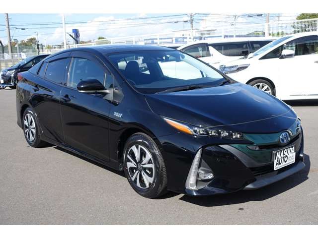 Toyota PRIUS PHV 2018-09 20305-2